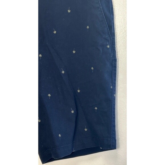 Banana Republic Shorts Mens 34 Blue Chino Flat Front Emerson Palm Tree Casual - Picture 2 of 4